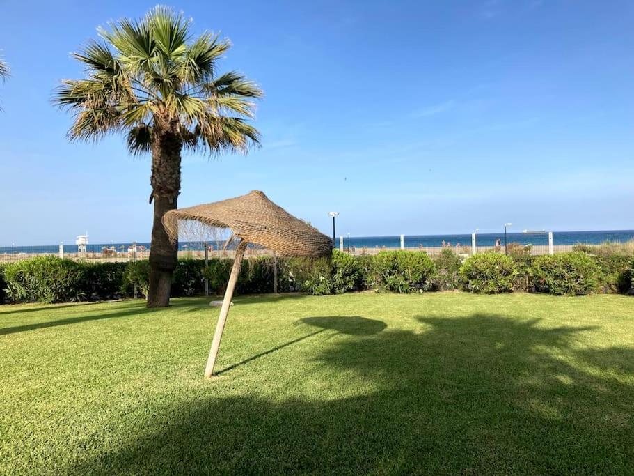 Atico Con Vistas Al Mar En Primera Linea De Playa Vera Exteriör bild